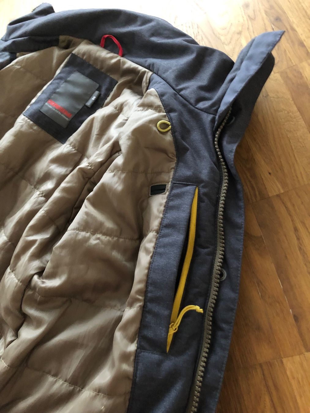 Didriksons Giacche: Didriksons Winterjacke Gr S Herren Jugendlicher – Usato da Männedorf venduto da Larimar4 9