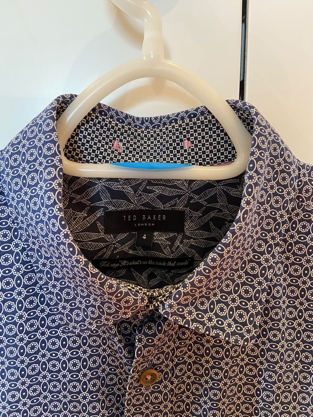 Hemden: Herren Kurzarm Hemd Ted Baker – Gebraucht aus Meggen von friedolin2012 1