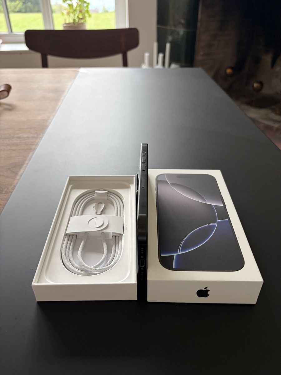 Apple Handys / Smartphones: iPhone 16 Pro 512 GB schwarz mit Apple Care+ – Gebraucht aus Arni AG von eiskoenig24 4
