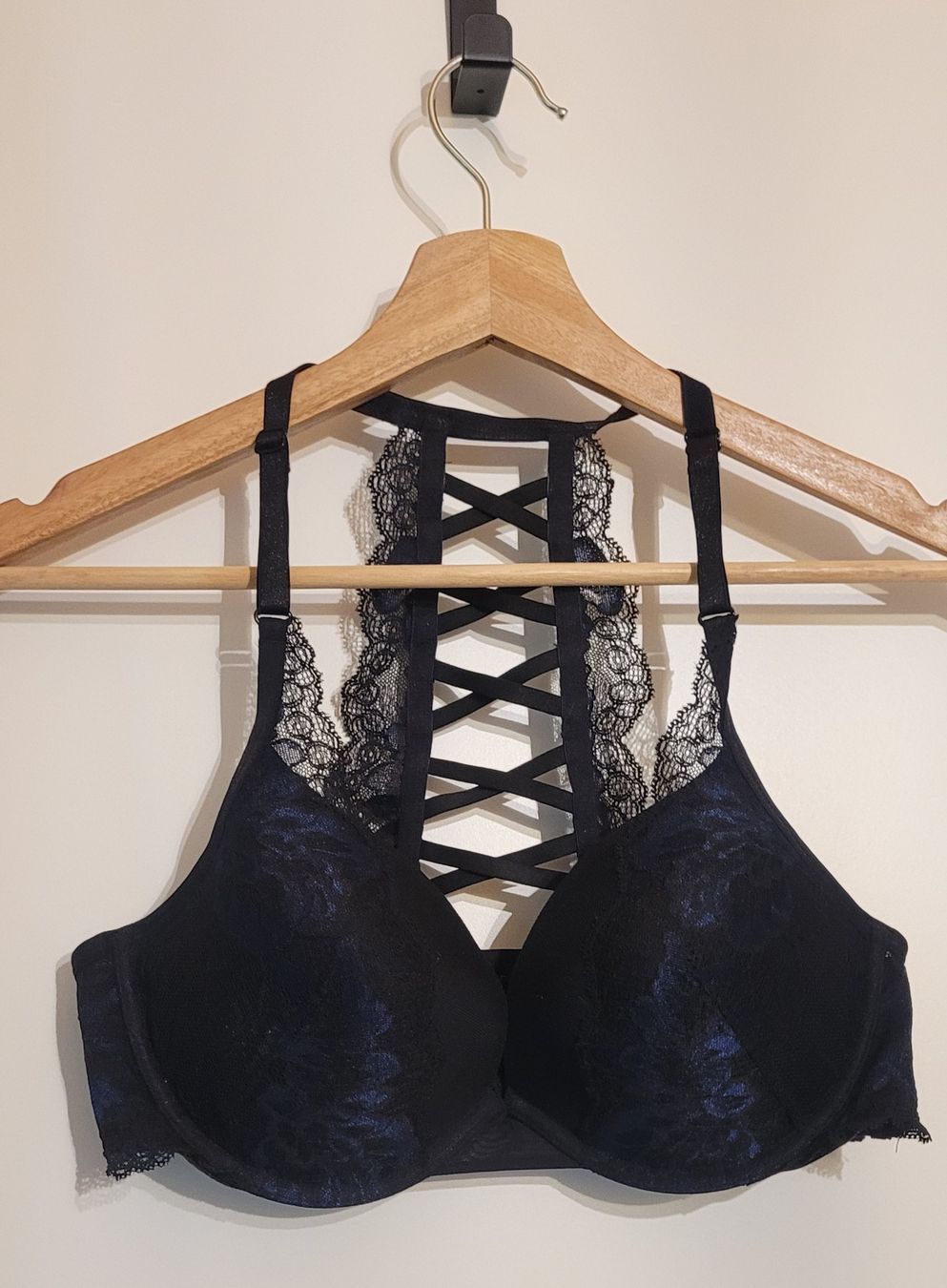 Beldona Altra biancheria intima: Soutien-Gorge sexy Beldona 80C – Nuovo (secondo la descrizione) da Gletterens venduto da cerise-x05