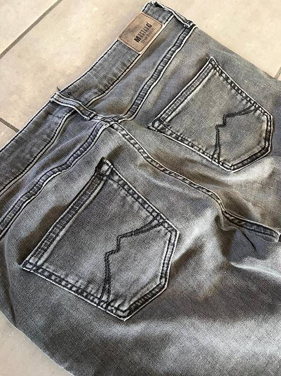 Jeans: Mustang Jeans Damen - Grösse 29/32 – Gebraucht aus Aegerten von Blanc11 2