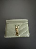 Kartenetui Saint Laurent Leder grün mit Logo Gold Farbe