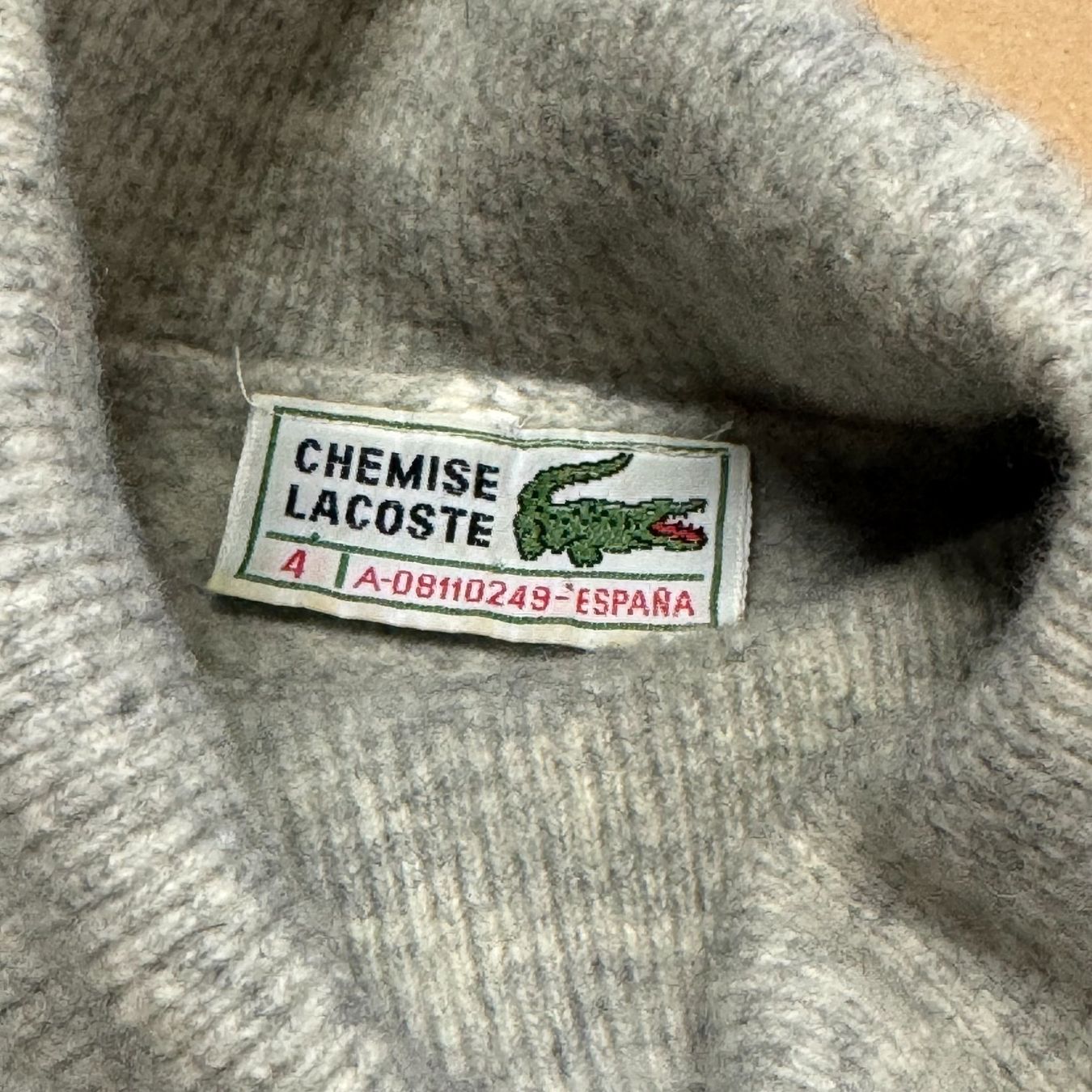Lacoste Maglioni & Felpe: Lacoste vintage grey turtleneck lambswool sweater pullver – Usato da St. Gallen venduto da sourced_limited 2
