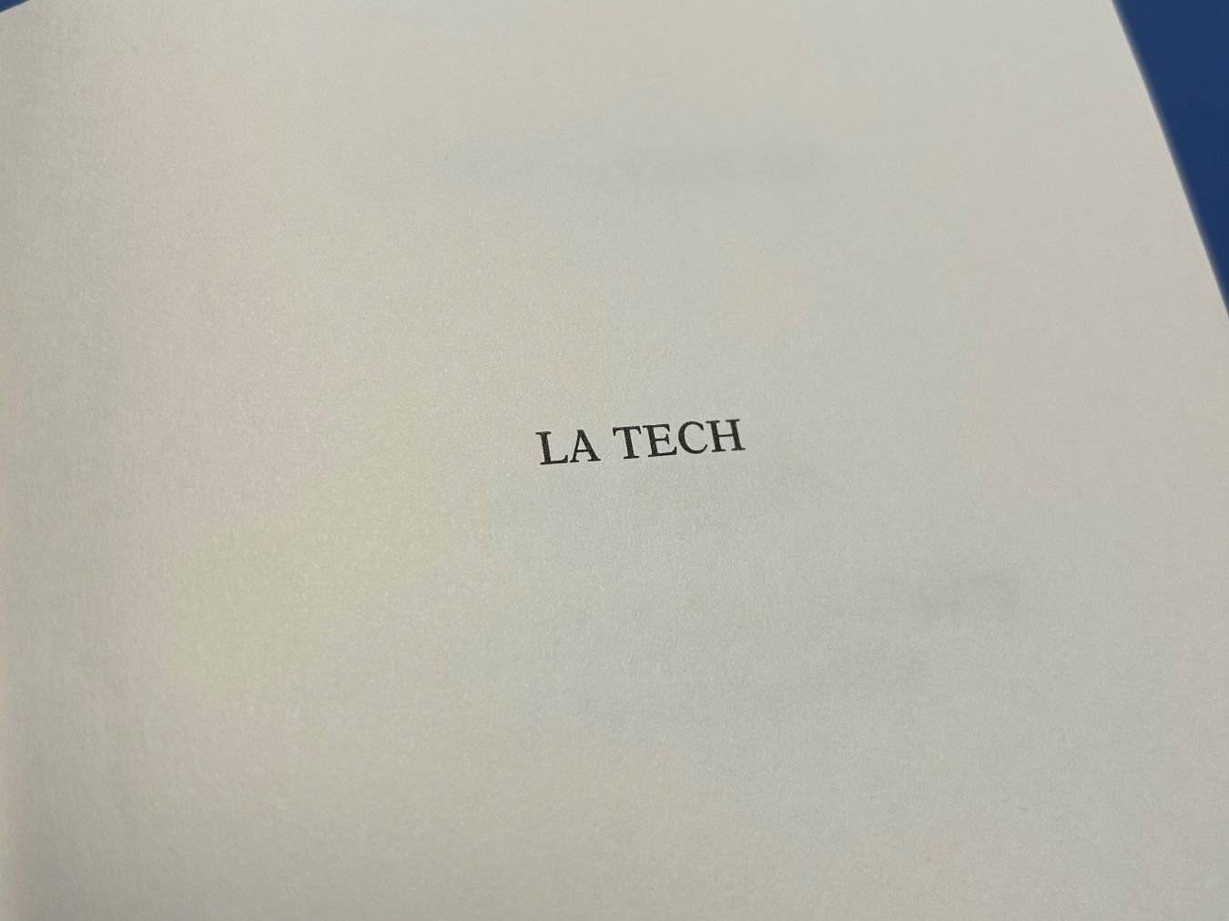 Bücher: La Tech - Quand la Sillicon Valley refait le monde – Gebraucht aus Schlieren von happymerchant64 2