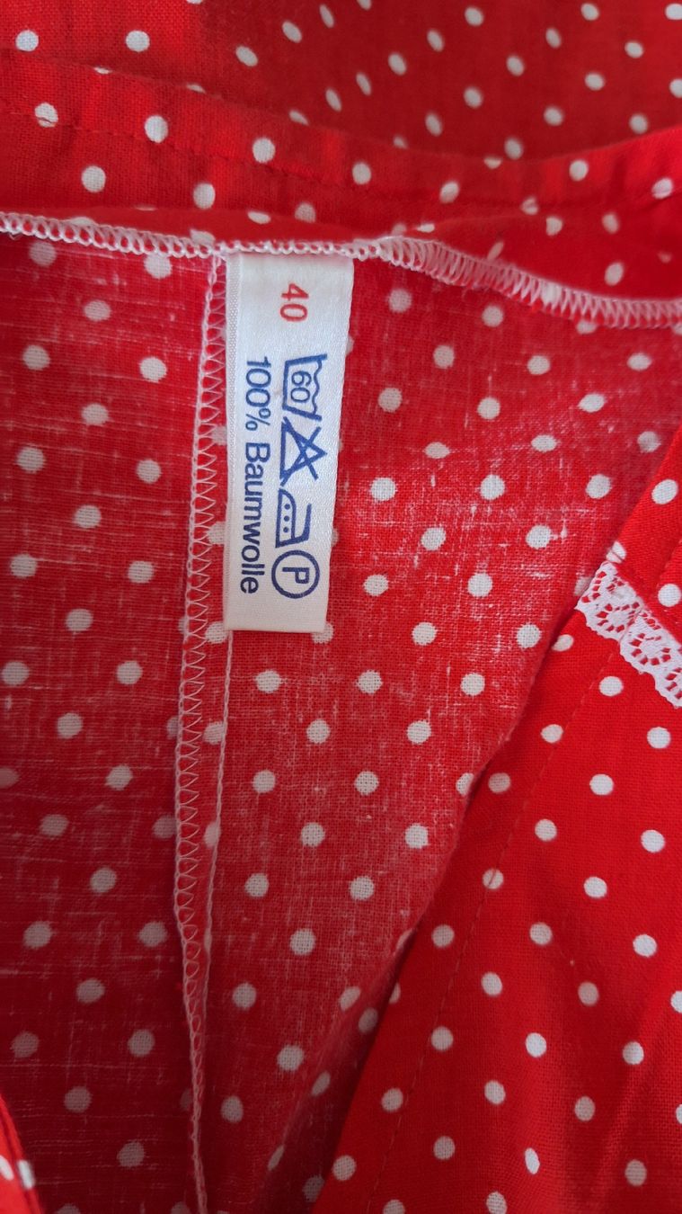 Vestiti: Robe - tablier Vintage 38 – Usato da St-Triphon venduto da Jldr0 4