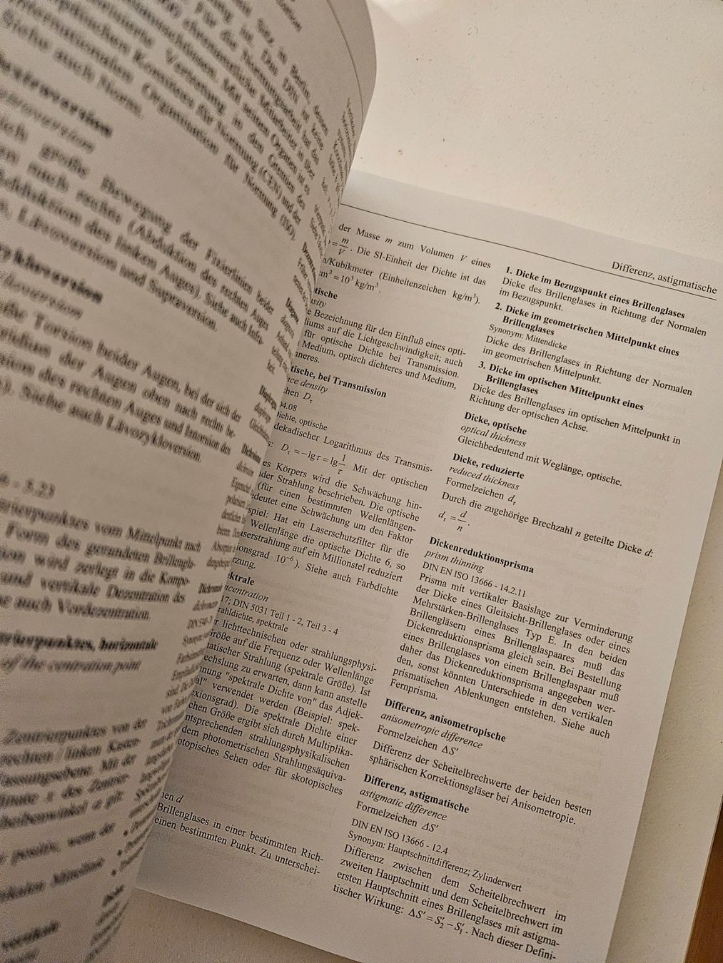 Bücher: Wörterbuch der Optometrie- Helmut Goersch – Gebraucht aus Schaffhausen von sabrina915 1