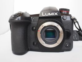 Spritzwassergeschützte Lumix G9 mit 2 Akkus