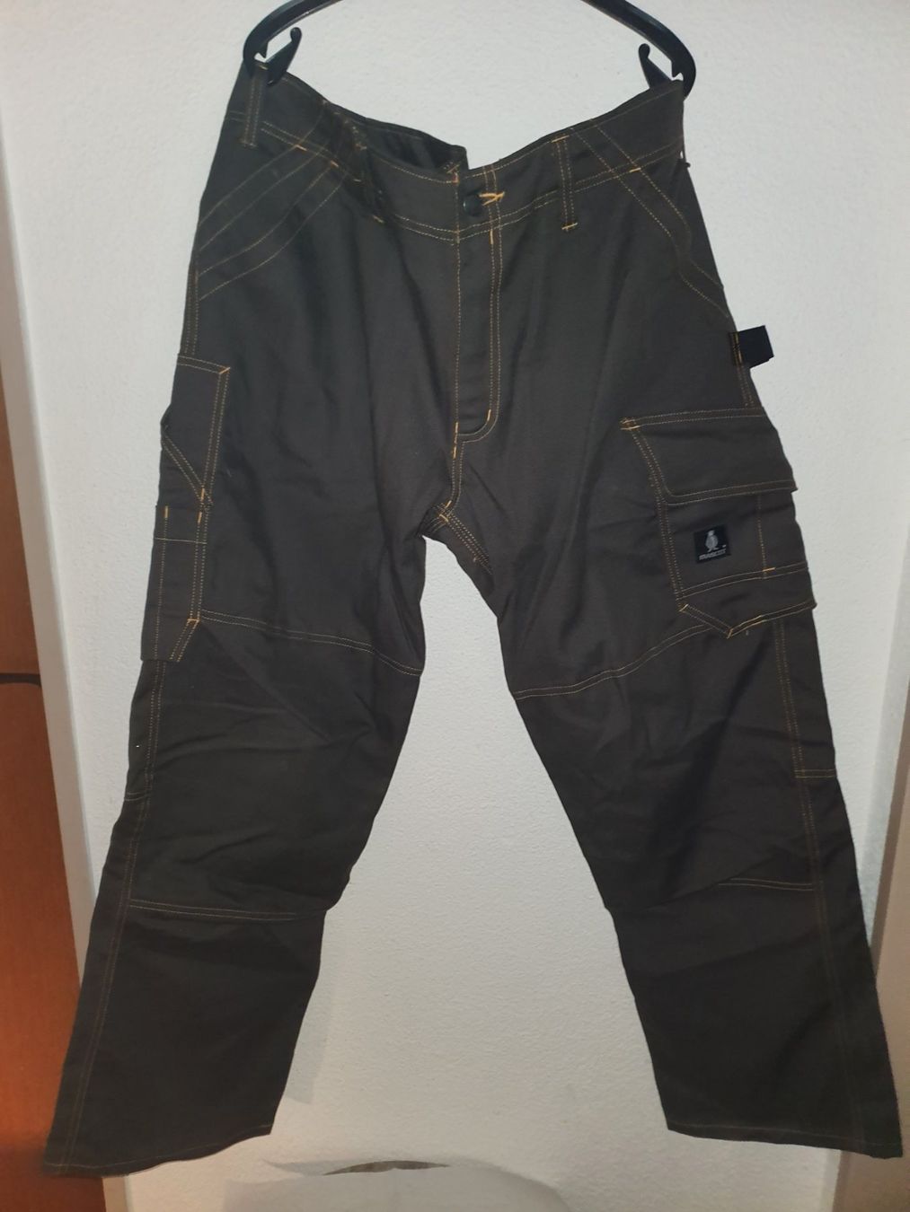 Pantaloni: Arbeitshose Mascot – Usato da triengen venduto da fad_g29d