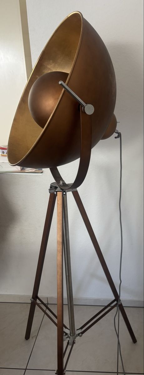 Lampes: Stehlampe Tripod Messing Look – D'occasion à Therwil par angi_angi 2