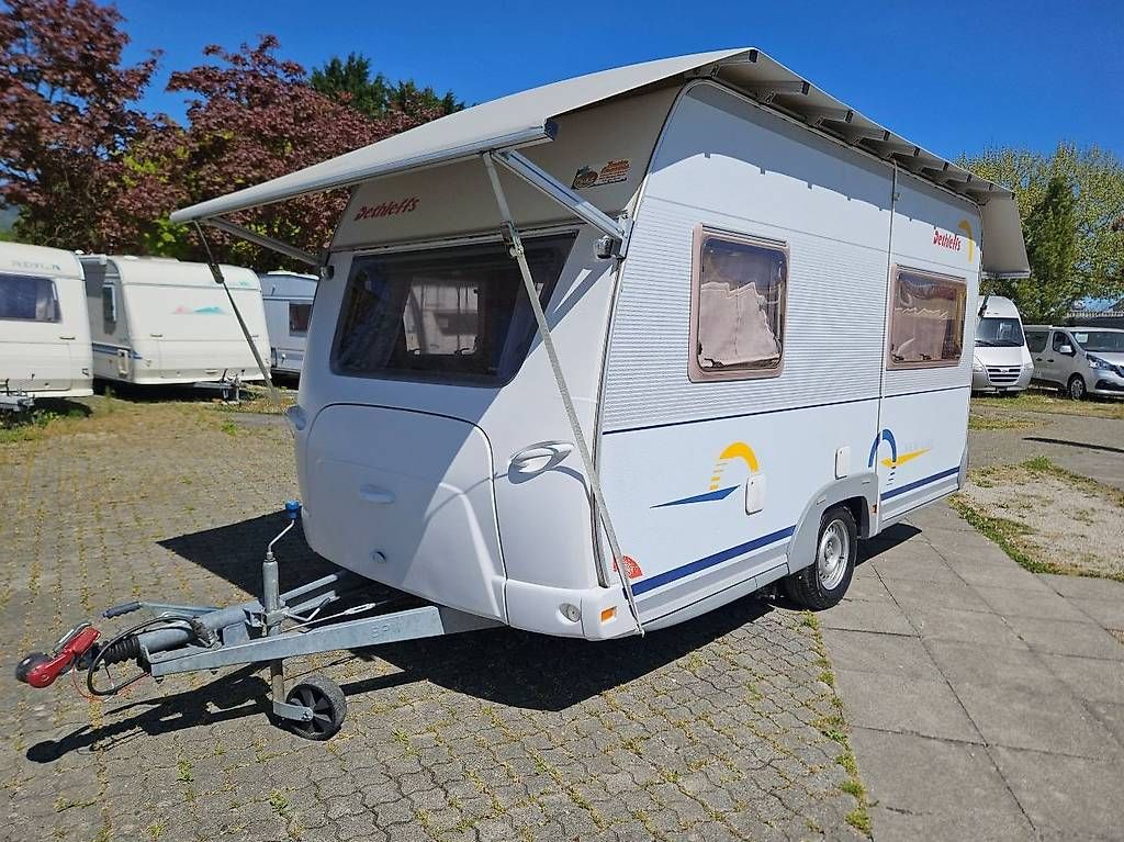 Veicoli da campeggio: A vendre Dethleffs Camper avec auvent 4 saisons – Usato da Belmont-Yverdon venduto da FloridaJeep 1