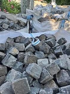 Pietre & tegole: Basalt Pflastersteine – Usato da Eichberg venduto da Elmar2014 2