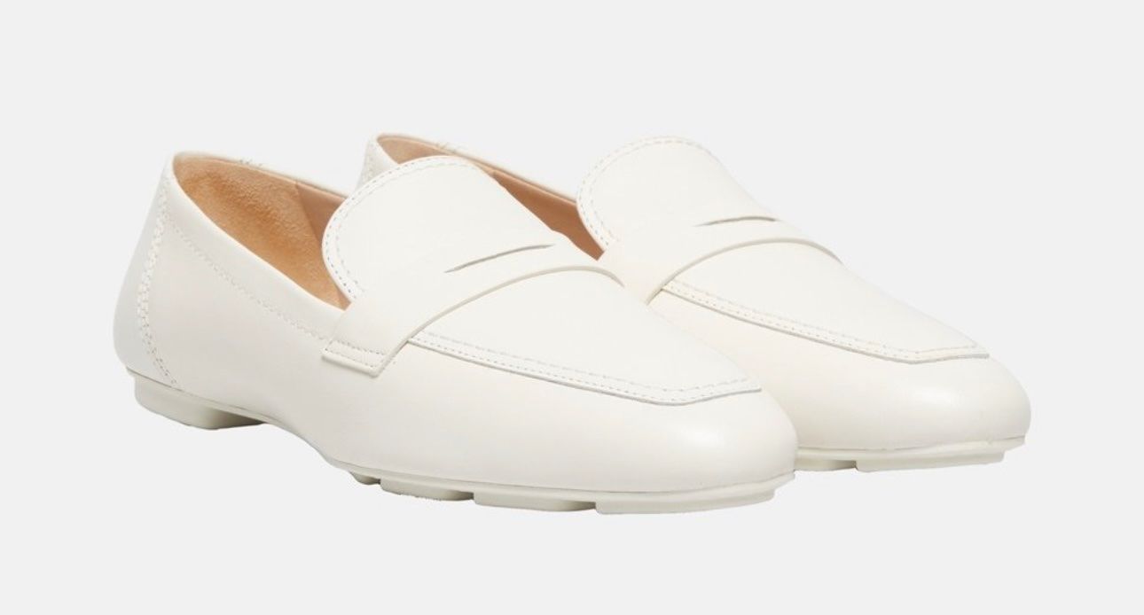 Stuart Weitzman Damenschuhe: STUART WEITZMAN Loafer Halbschuh Leder Gr. 39 Creme NEU – Neu und originalverpackt aus Suhr von 1stclass 1