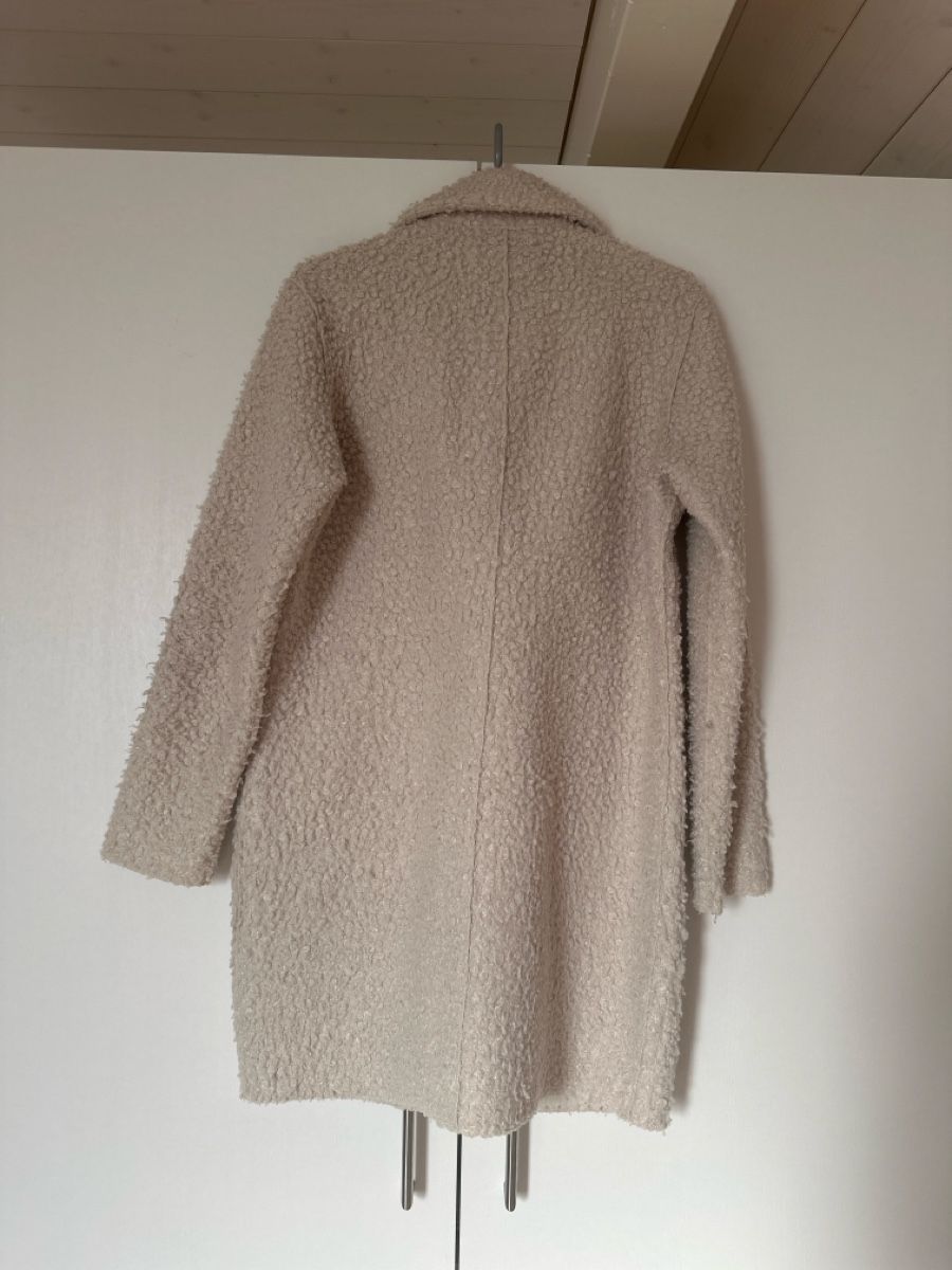 Tom Tailor Cappotti: Mantel Tom Tailor Teddyfutter beige flauschig Grösse M  – Usato da Buchs AG venduto da Dasmusstduhaben 4