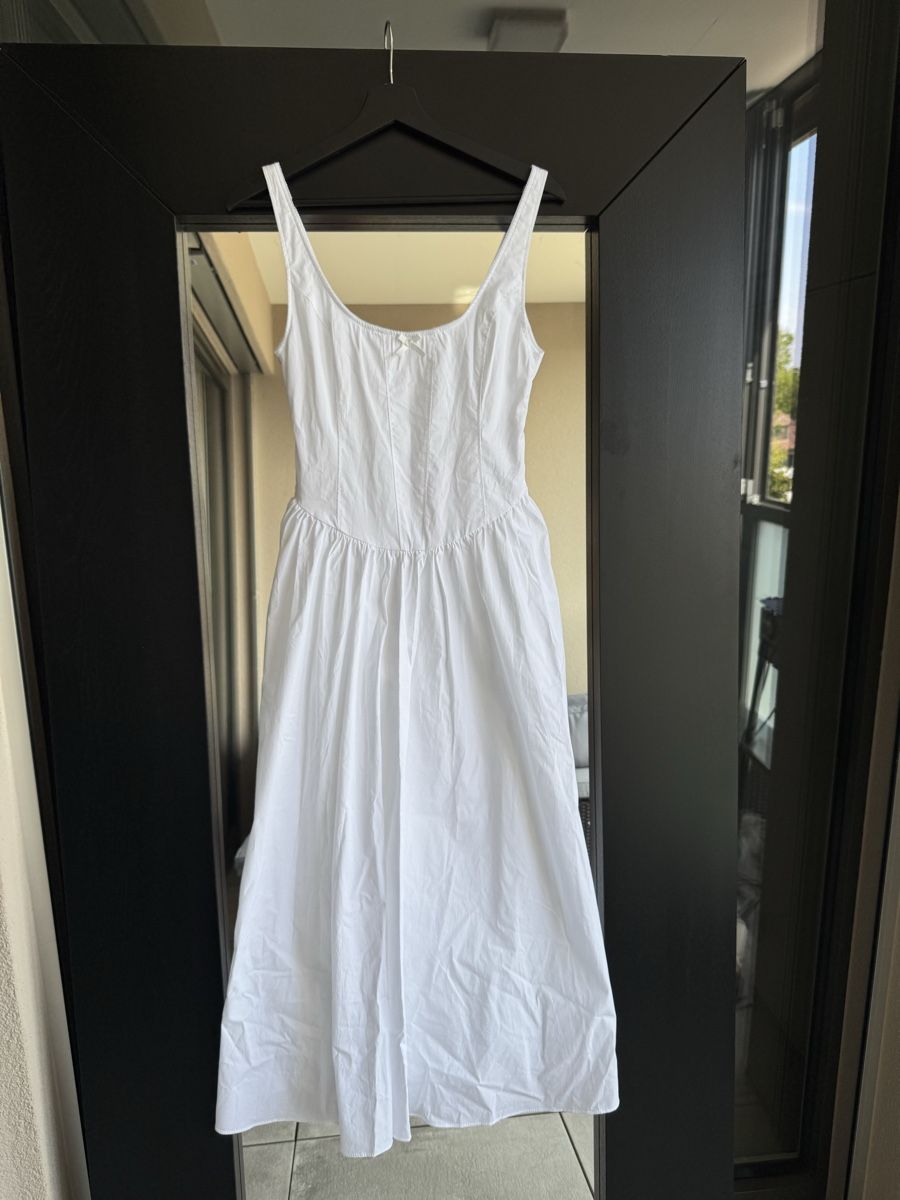 Zara Kleider: Maxi White Dress – Neu (gemäss Beschreibung) aus Seengen von amandasartori