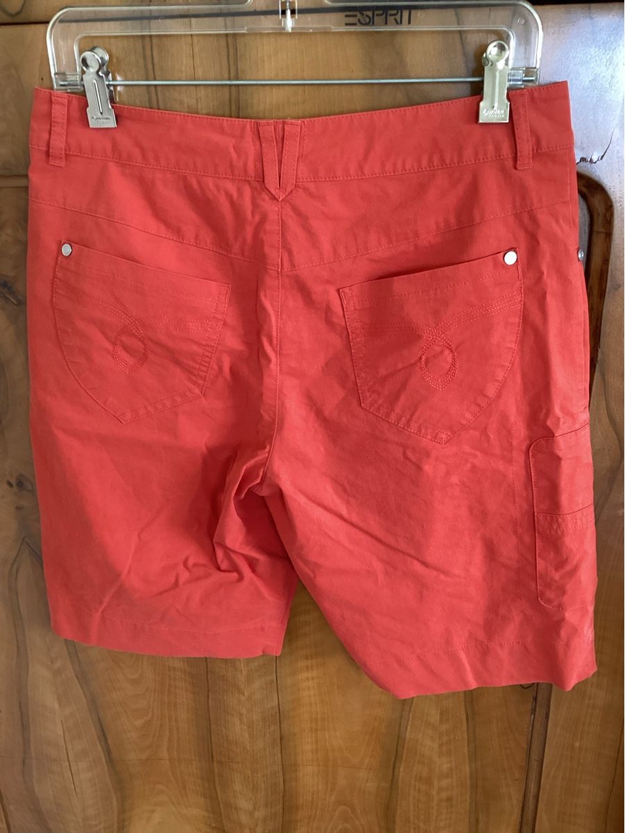 Bogner Pantalons: Bogner, Damenbermuda, Gr. M – D'occasion à Salenstein par Esprit57 4