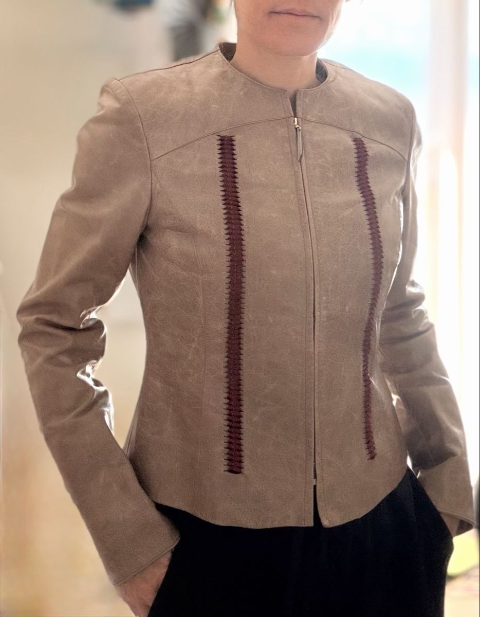 Mugler Giacche: Veste en cuir Mugler T.34-36 – Nuovo (secondo la descrizione) da Crissier venduto da seikoruby
