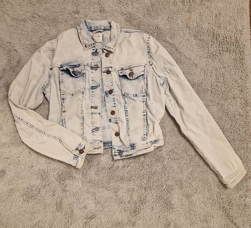 Jacken: Jeansjacke grösse M – Gebraucht aus Oberuzwil von sam_l6bb 1