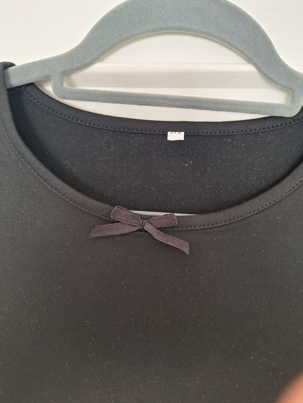Tops: Haut noir taille M court – Neu (gemäss Beschreibung) aus Lausanne von anta-123 1