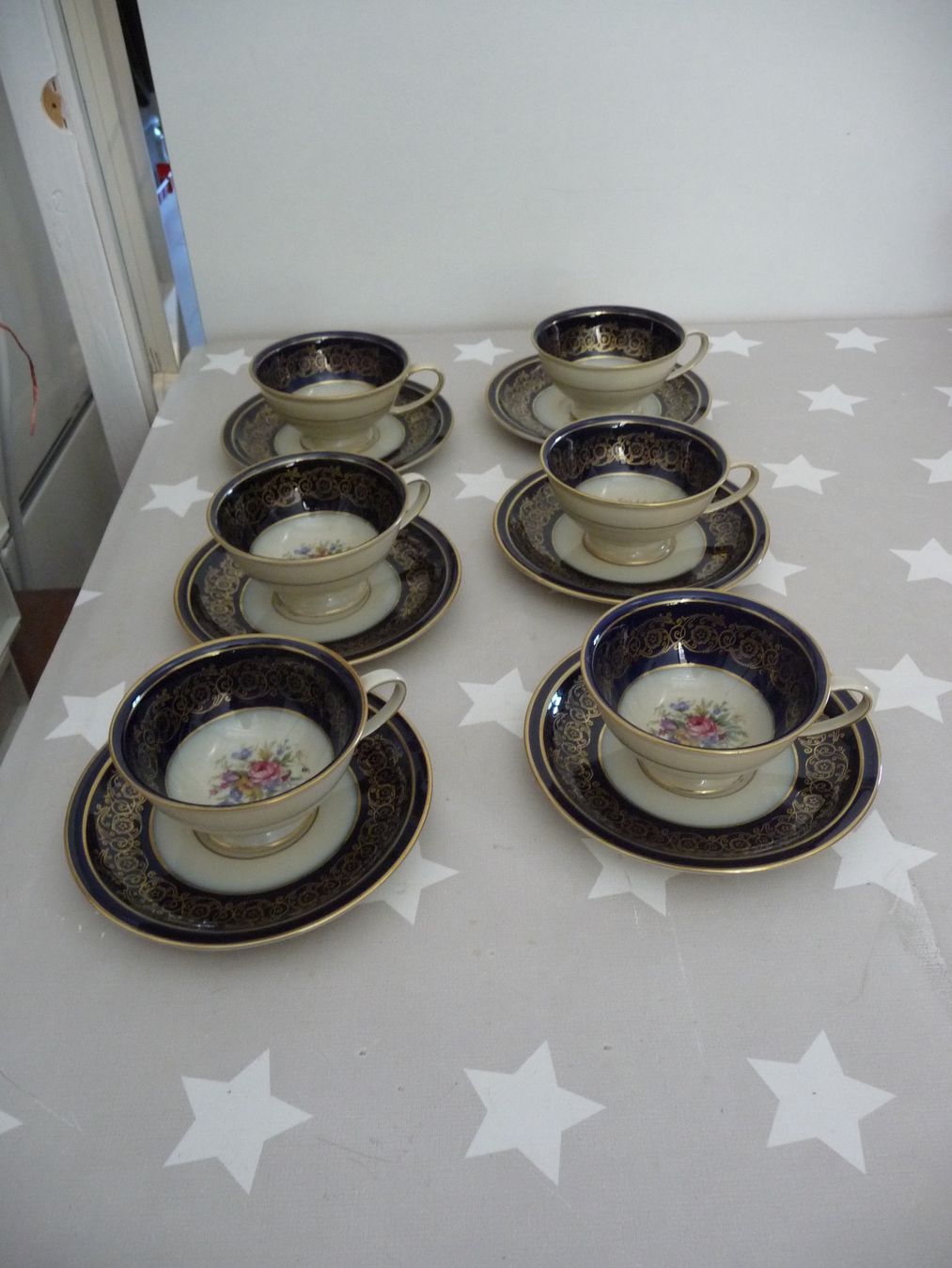 Rosenthal Set di piatti: 6 Rosenthal Winifred Mokkatassen – Usato da Rafz venduto da Powacaddy
