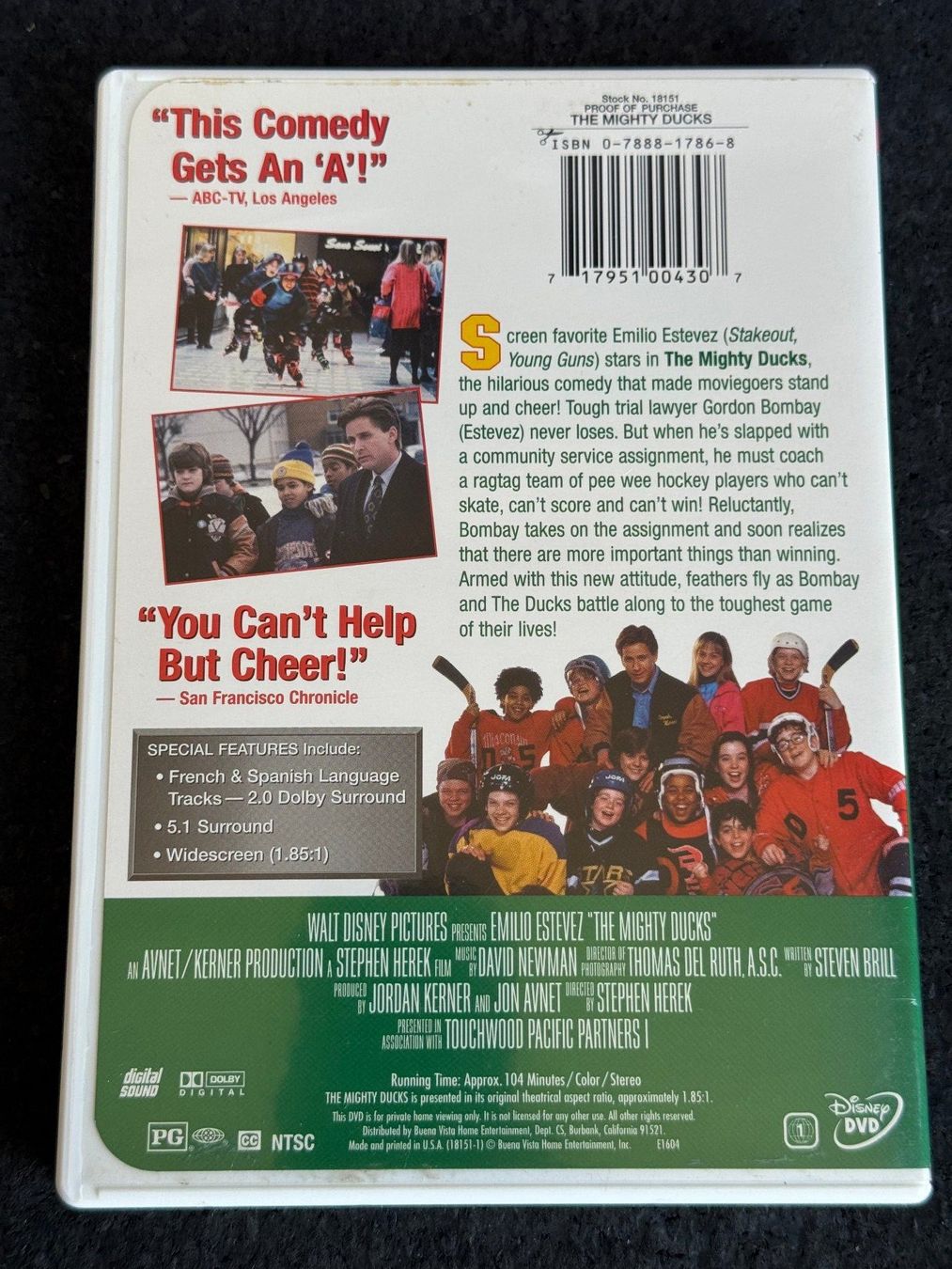 Tutti i DVDs: The Mighty Ducks "a definite winner" DVD EN Ländercode 1+4 – Usato da Fribourg venduto da tschjoly 1