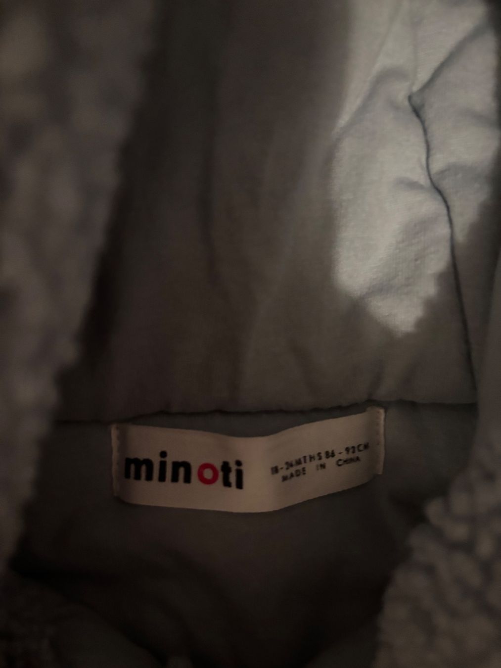 Completi: Minoti Overall 18-24 Monate – Nuovo (secondo la descrizione) da Jonen venduto da Binaa1994 1