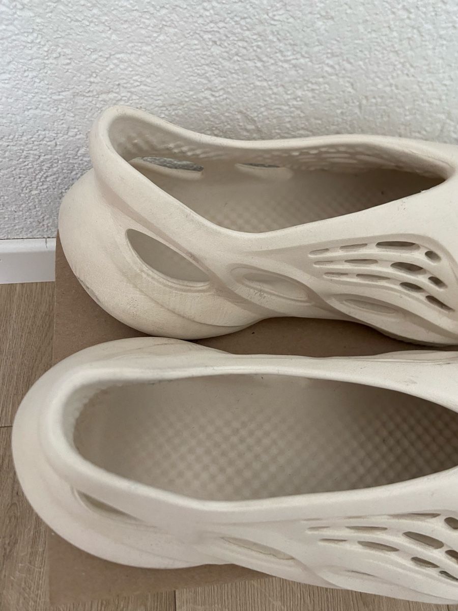 Herrenschuhe: yeezy foam runner – Gebraucht aus Stäfa von JamesO03 2