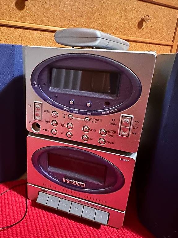 Radio: Inter Sound Radio mit Boxen – Usato da Pfäffikon SZ venduto da JasminS. 1