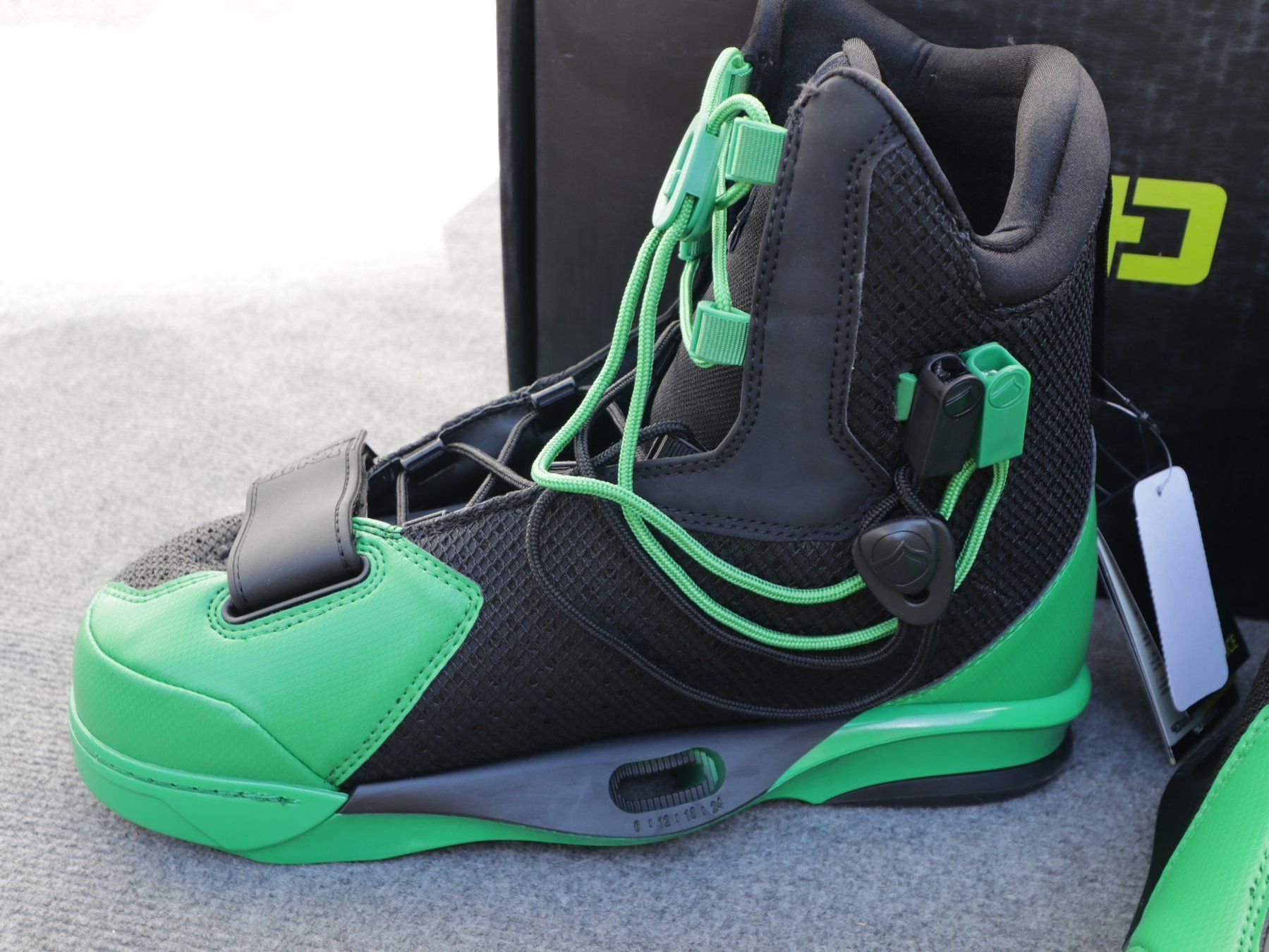 Scarpe da uomo: Wakeboardboots Liquid Force – Nuovo (secondo la descrizione) da Lenzburg venduto da Threesixty 1