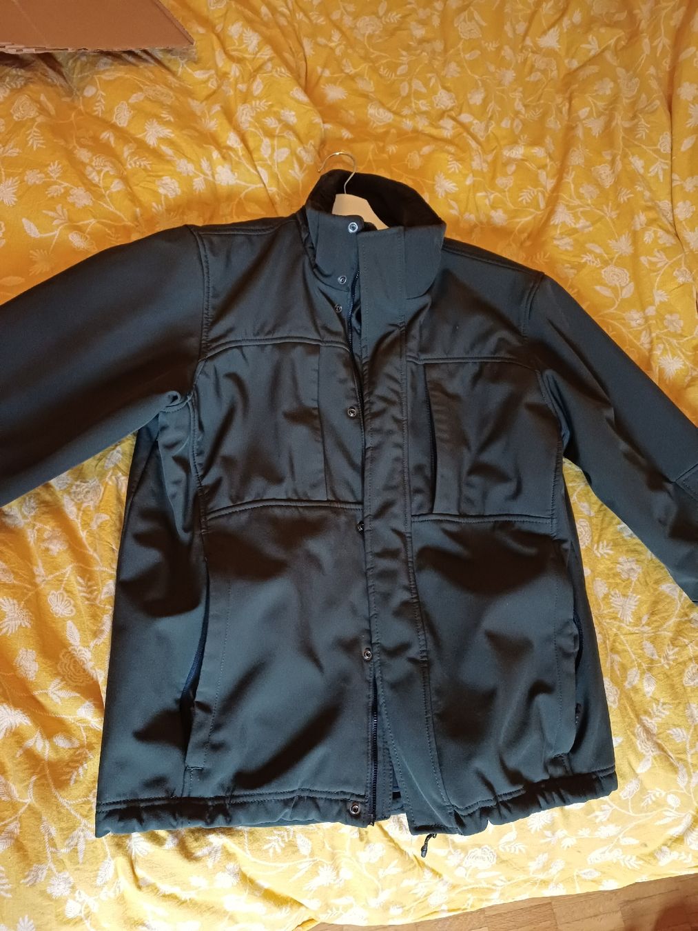 C&A Giacche: Jacke winter grosse L C&A waterproof – Usato da Morbio Inferiore venduto da supermammuth