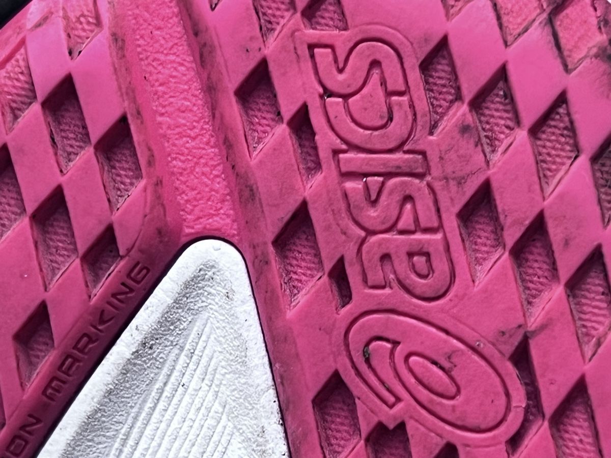 Asics Schuhe für Mädchen: ASICS • Hallenturnschuhe  – Gebraucht aus Lüsslingen von Nirtak626 5