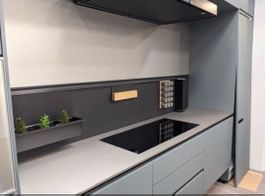 🔹 Hochwertige Designerküche NEXT – neu & Ausstellungsküche