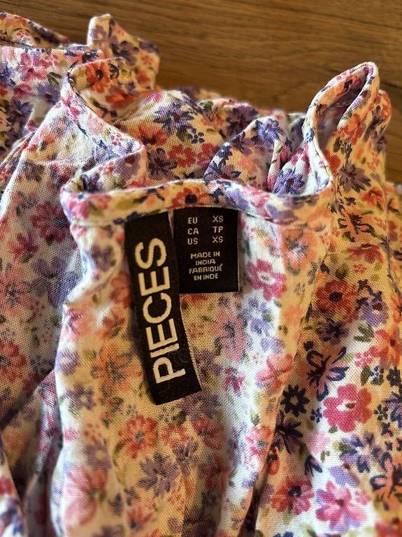 Pieces Kleider: Sommerkleid von Pieces – Gebraucht aus Sursee von leni.leni 1