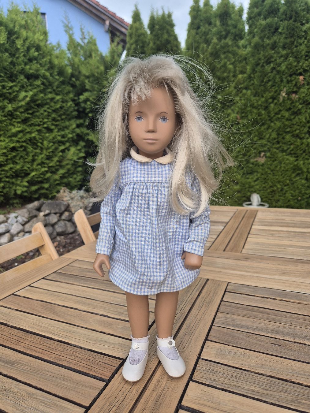 Sasha Morgenthaler Bambole: sasha puppe blond Gingham blue dress  – Usato da Farvagny-le-Grand venduto da Grapeful88