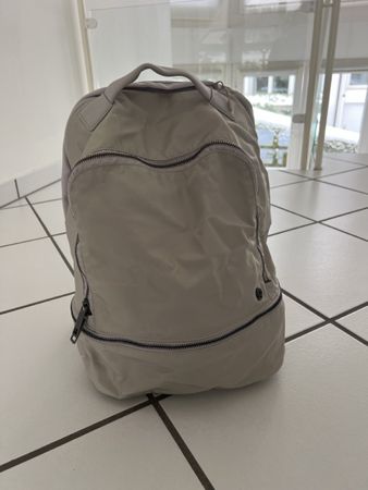 Lululemon Rucksack/Sporttasche in Beige - Top Zustand!