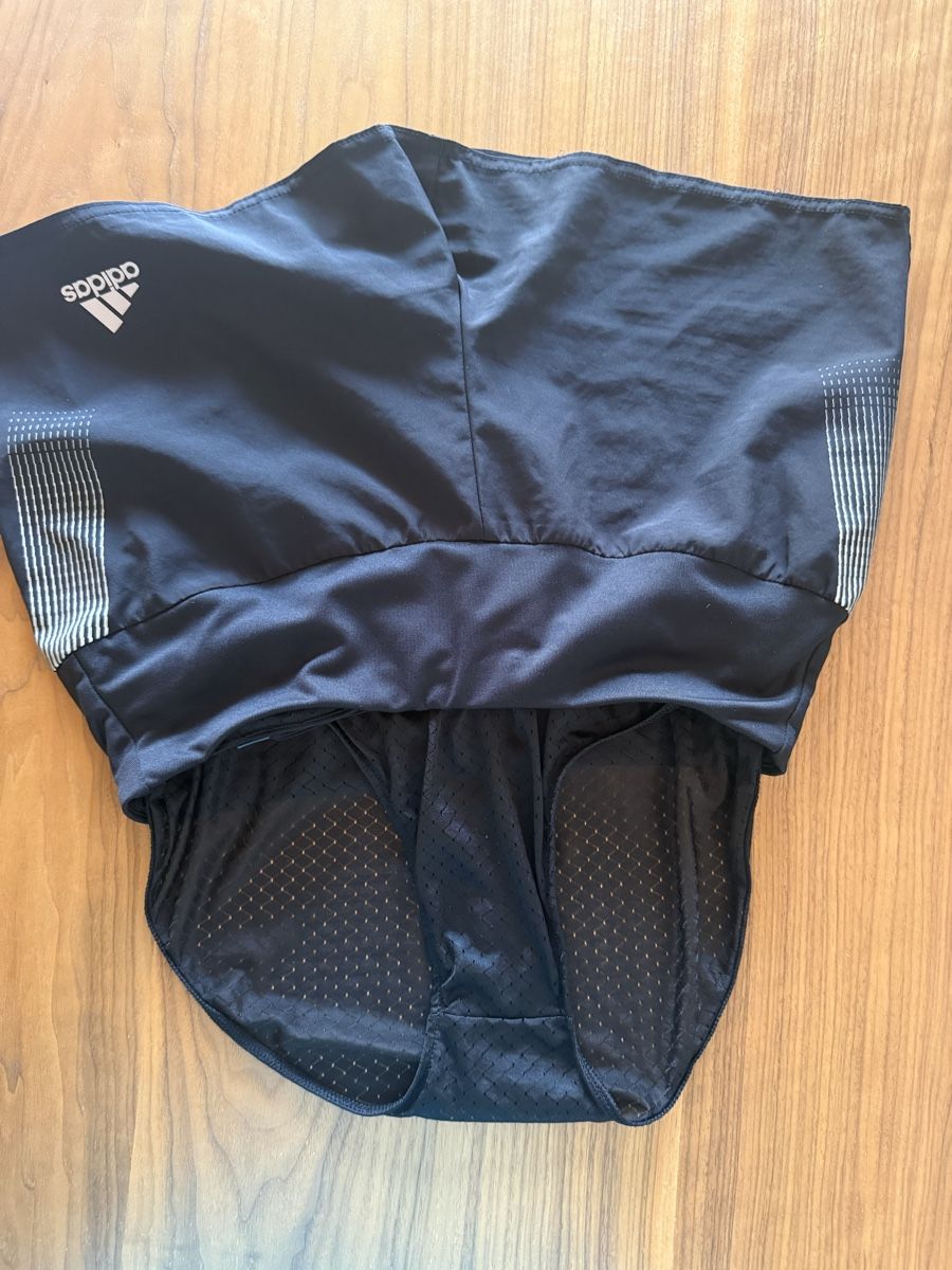 Adidas Pantalons: Short Adidas XS – D'occasion à Fully par siebst 4