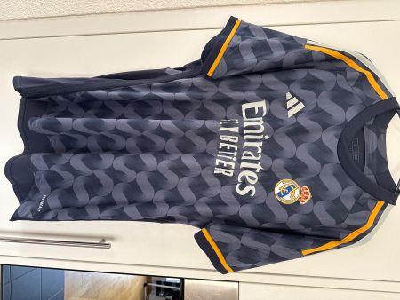 Original Real Madrid Trikot 2023/2024, Neu mit Etikett