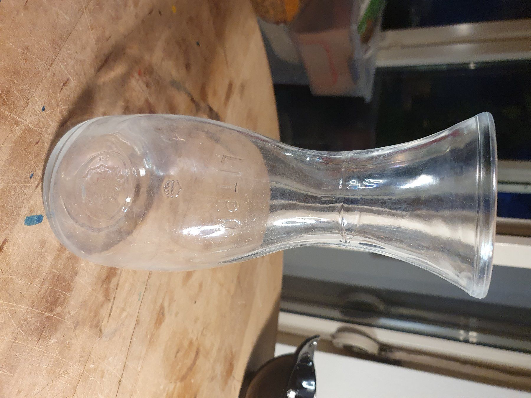 Karaffen: Wasserkarraffe 1L – Gebraucht aus Zürich von loosebone