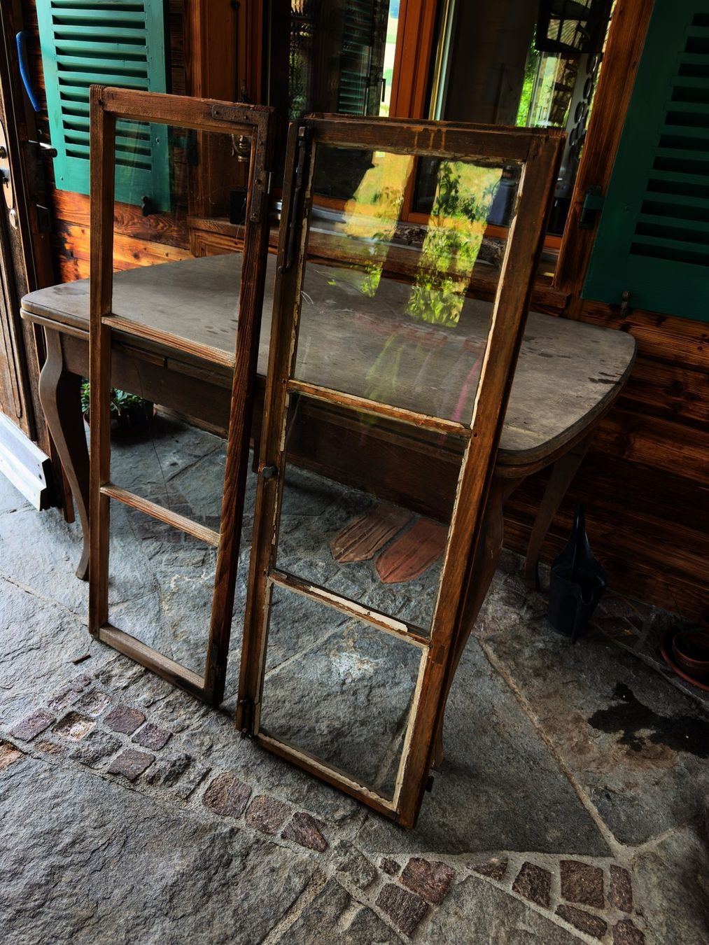 Finestre: Antike Holzfenster 2er-Set, Originalglas, 122 x 40 cm – Usato da Walkringen venduto da larsGaebler 1