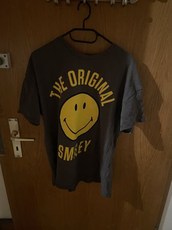 Smile T-Shirt