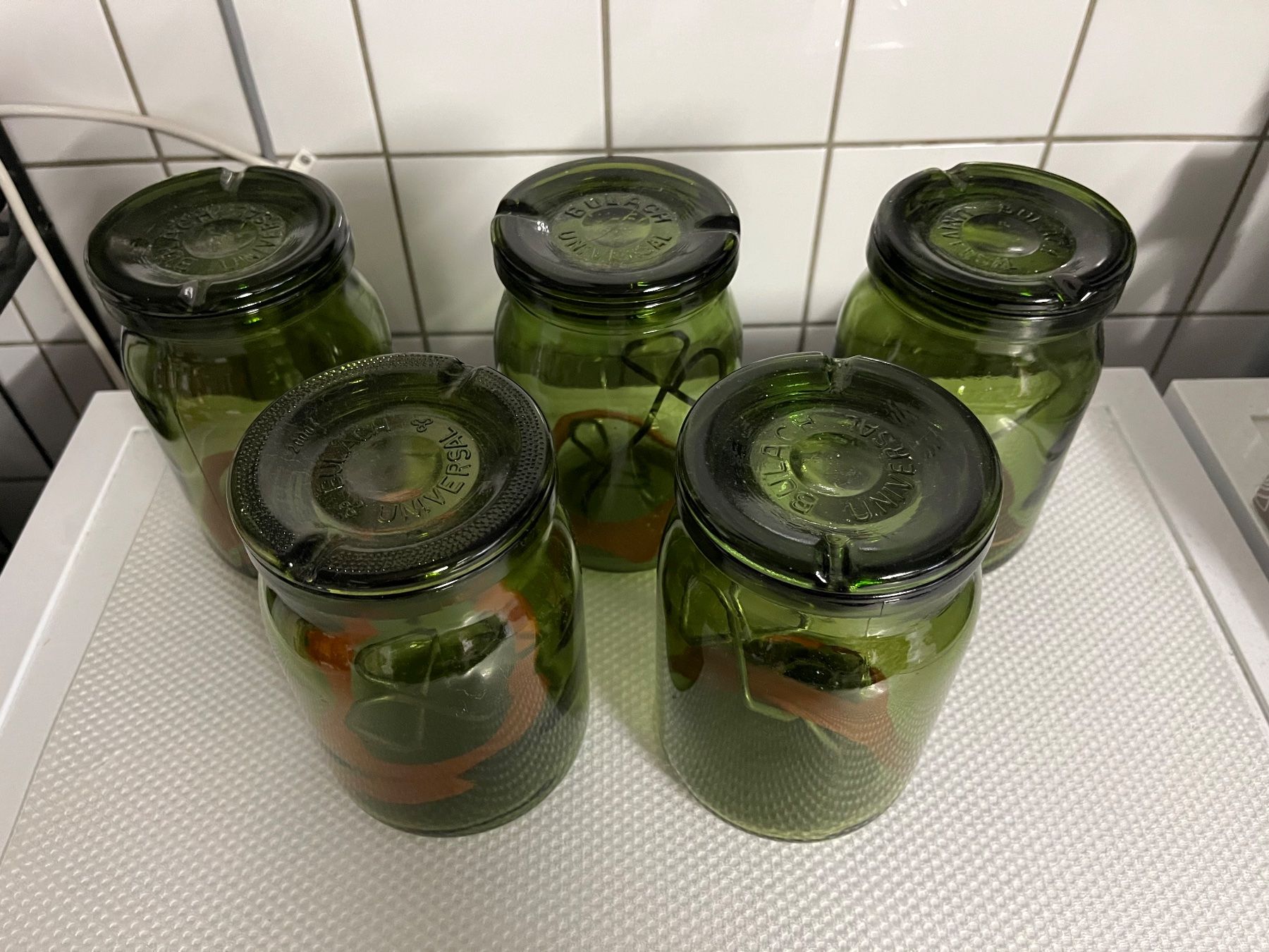 Bülacher Contenitori & Simili: 5 Bülach Weckgläser Einmachgläser Fermentiergläser Gläser – Usato da Frauenfeld venduto da Babytimmy 1