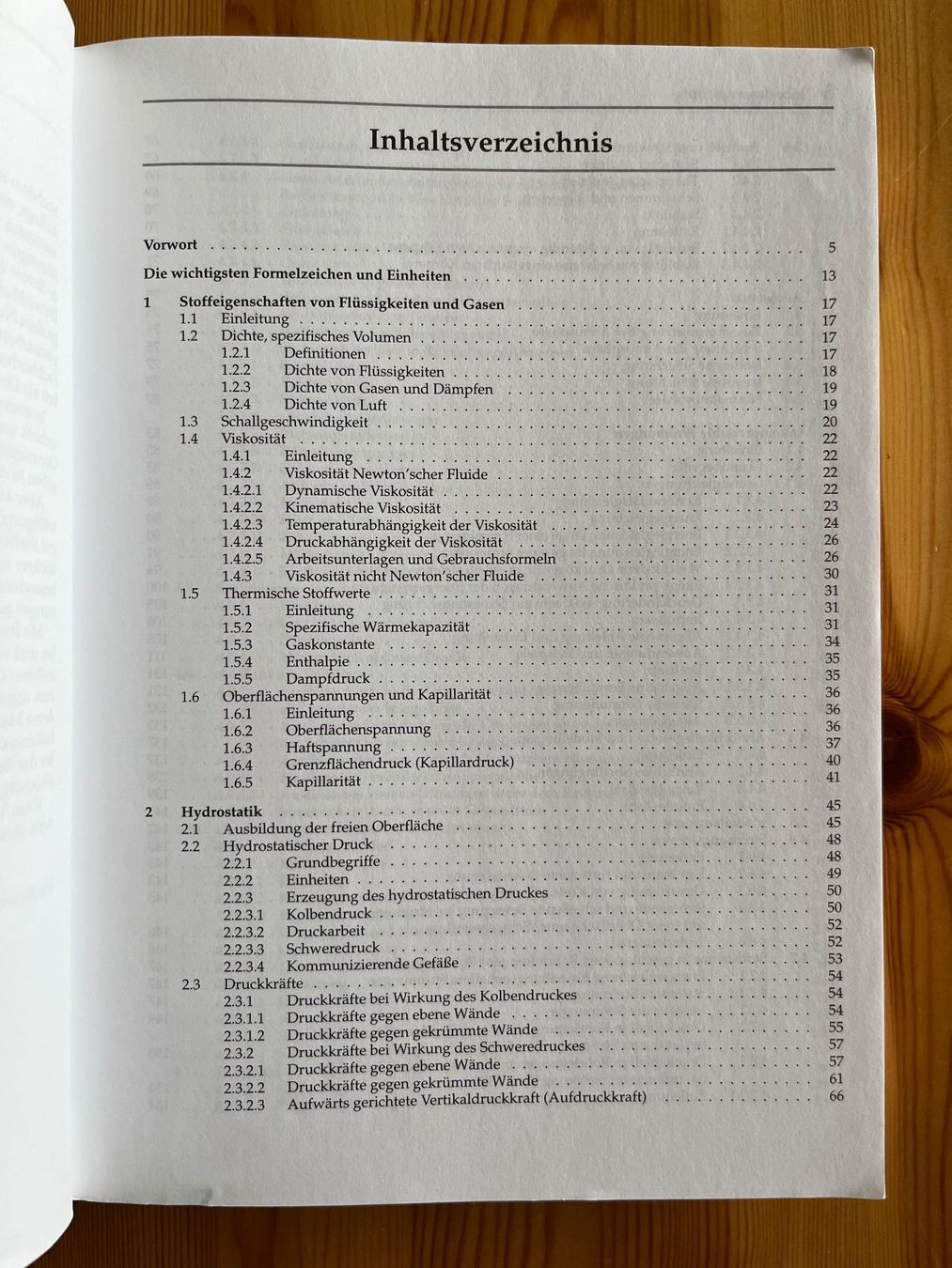 Bücher: Technische Strömungslehre - Kamprath-Reihe – Gebraucht aus Zürich von Gurkis 1