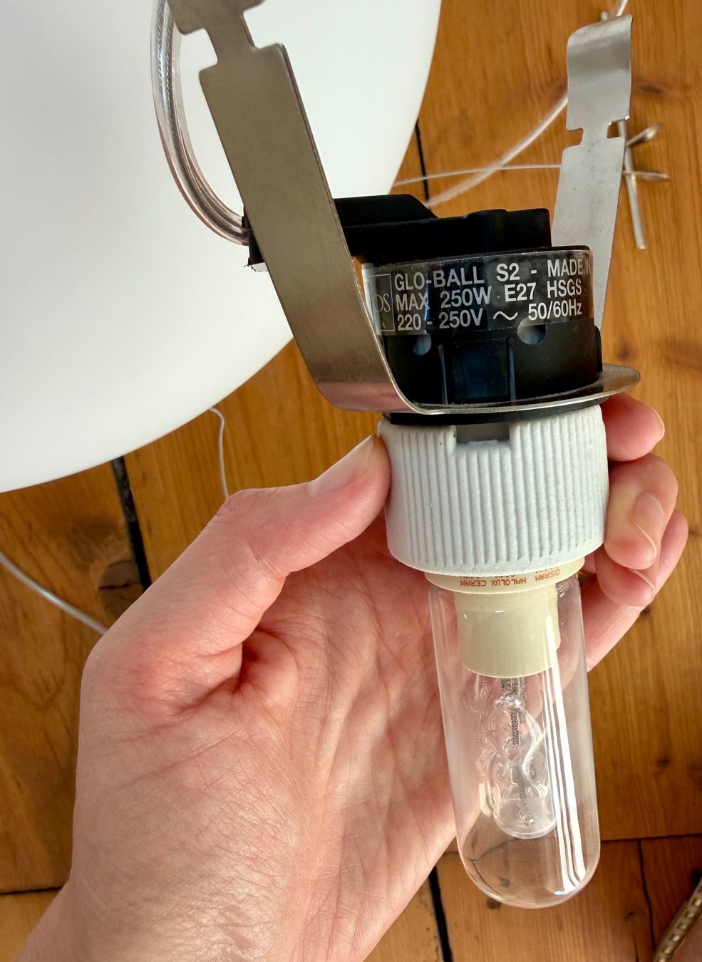Flos Lampadari & plafoniere: FLOS Glo-Ball S2 Pendelleuchte weiss – Usato da Zürich venduto da the_cts9 3