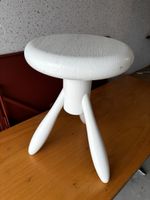 Design Hocker aus Massivholz, 3-beinig, skandinavischer Stil