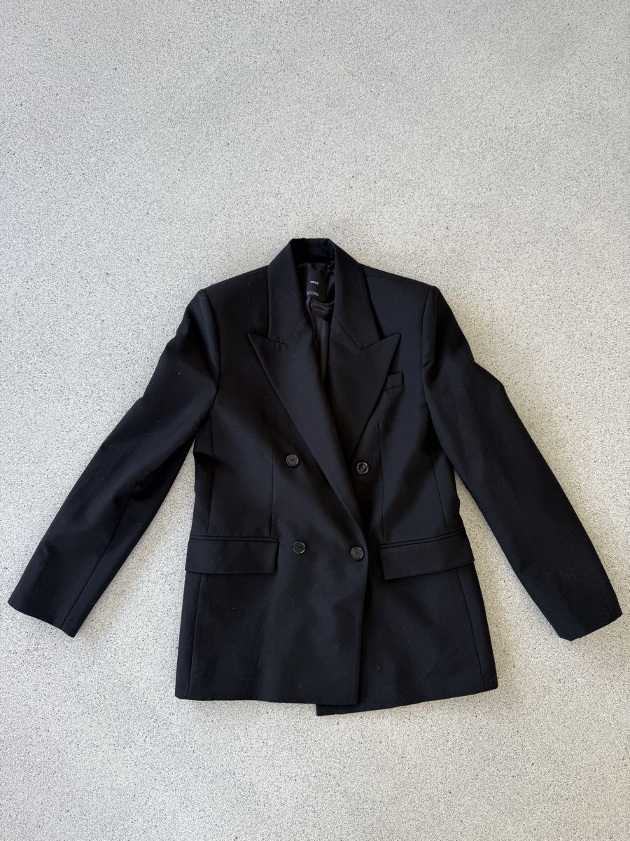 Mango Jacken: Schicker, oversized Damen Blazer, Gr. 36, perfekt für Herbst – Neu (gemäss Beschreibung) aus Bottighofen von Joyhill
