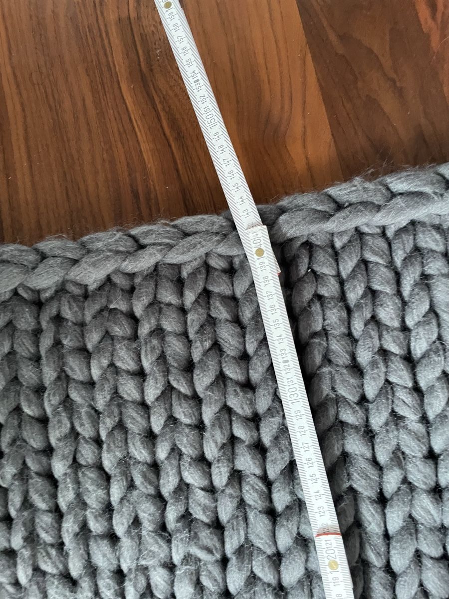 Coperte: graues Deko-Plaid – Usato da Fehraltorf venduto da Nadja0205 5