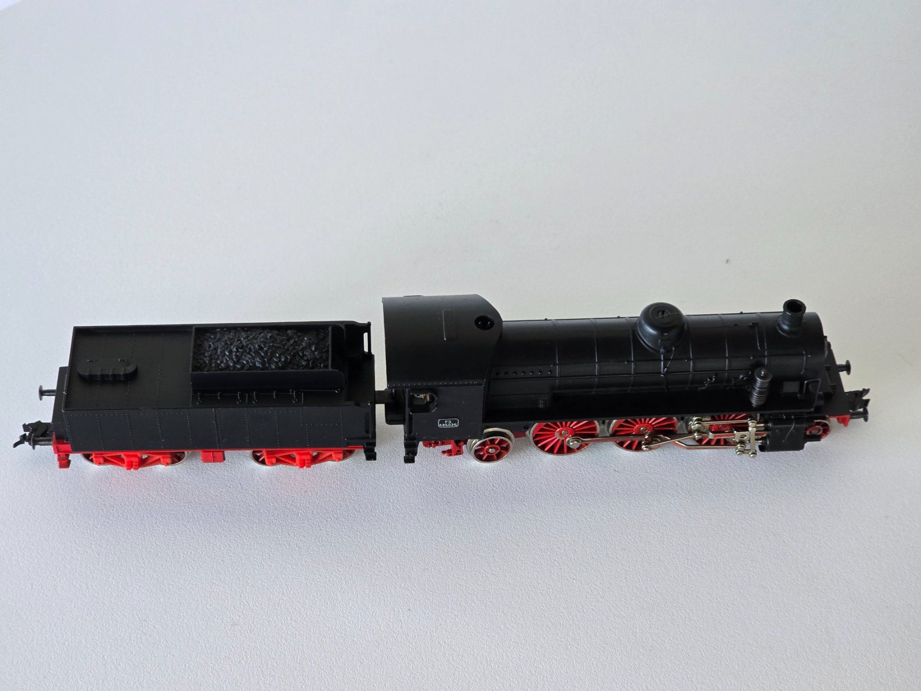 Fleischmann Modellini di ferrovie: Fleischmann, 1368, FS, 685 026, Dampflok, Guss, Analog, – Usato da Kloten venduto da Nicola2 5