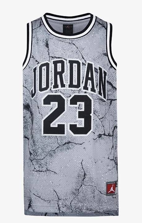 Trainer, Turnhosen & -trikots: Jordan 23 Top Cement Grey 147 - 163 – Gebraucht aus Mont sur Rolle von Carole1012