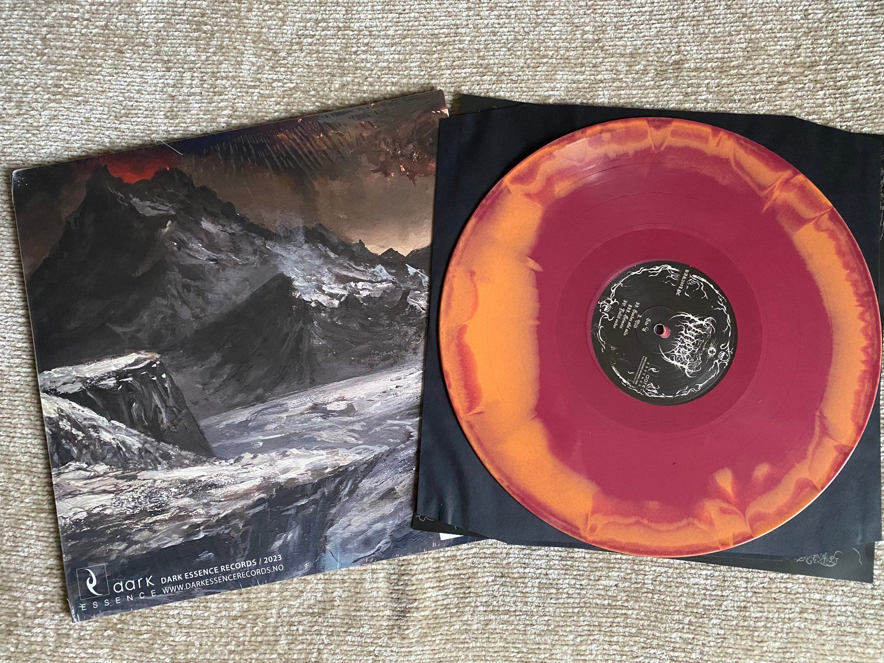 Dischi in vinile: Völd - Nyrst / LP Swirl – Usato da Basel venduto da Dinosauce 1