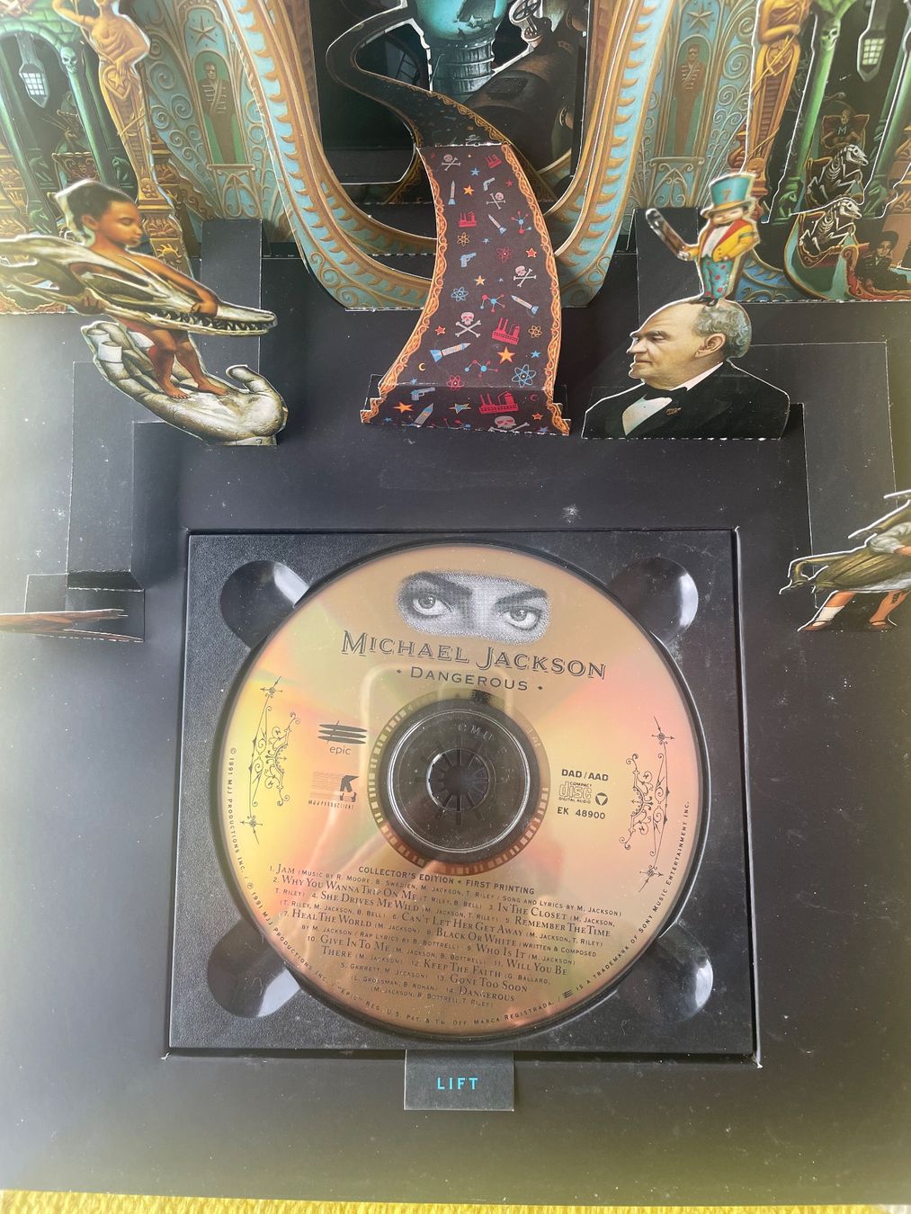 CDs: MICHAEL JACKSON-DANGEROUS COLLECTOR‘S EDITION FIRST PRINTING – D'occasion à Rorschacherberg par CD-Roli 4