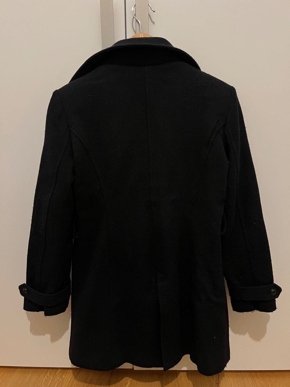 Cappotti: Stylish Double-breasted Pea Coat  | Chic Smart – Difettoso da Basel venduto da Harper.G 3